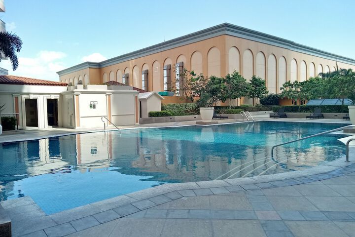 Venice Mall Area McKinley Hill Taguig BGC