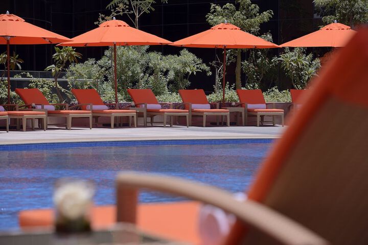 Pool 69 of 158