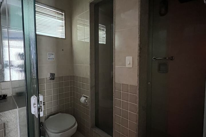 Room 67 of 118