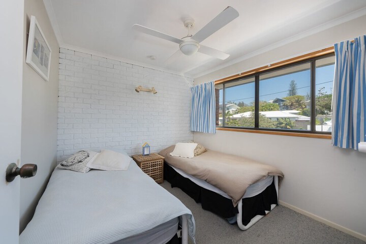 Room 6 of 78