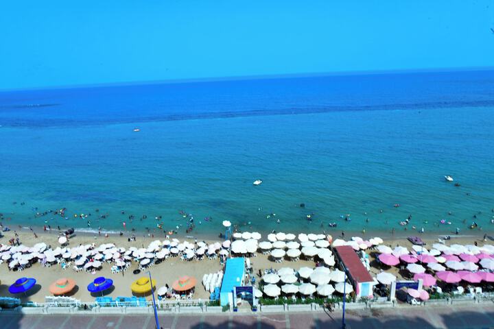 Beach 19 of 21