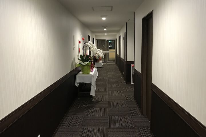 Ballroom/Hall 46 of 54
