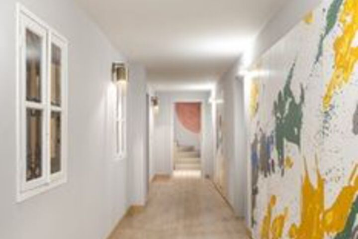 Ballroom/Hall 76 of 149