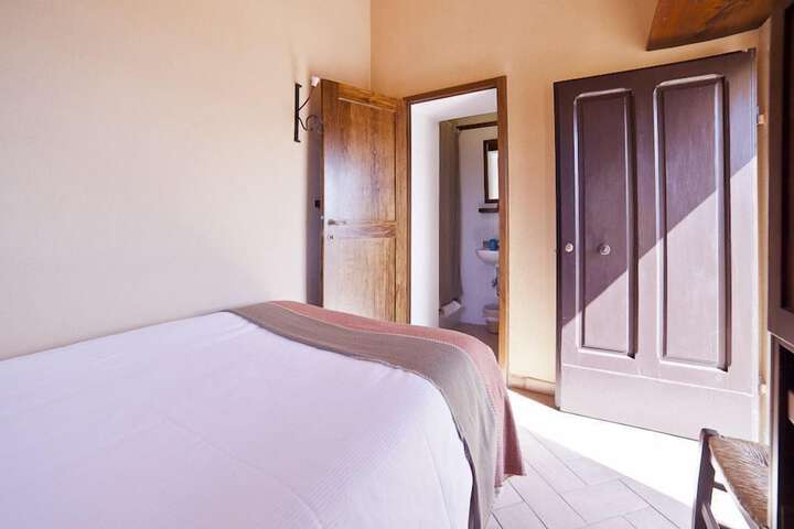 Room 13 of 51