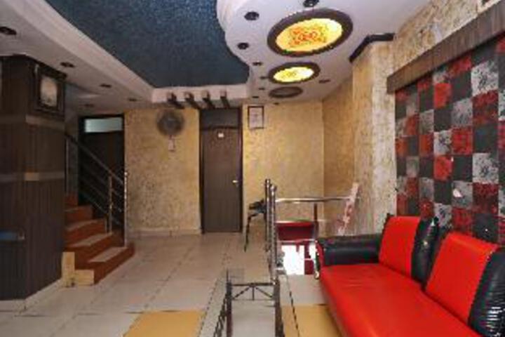 Hotel Interior 7 of 22