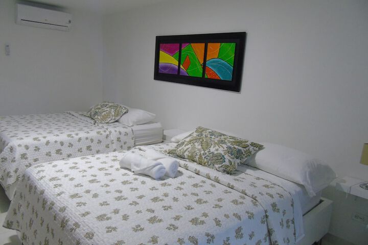 Room 19 of 29