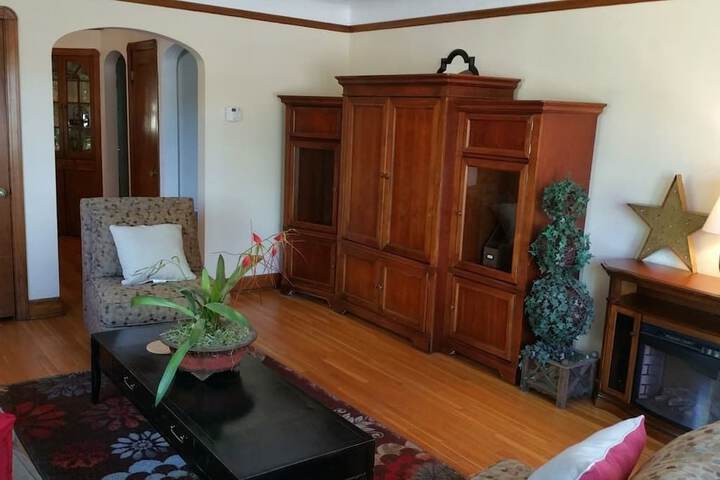Smart Craftsman Vacation Home in Klamath Falls, OR