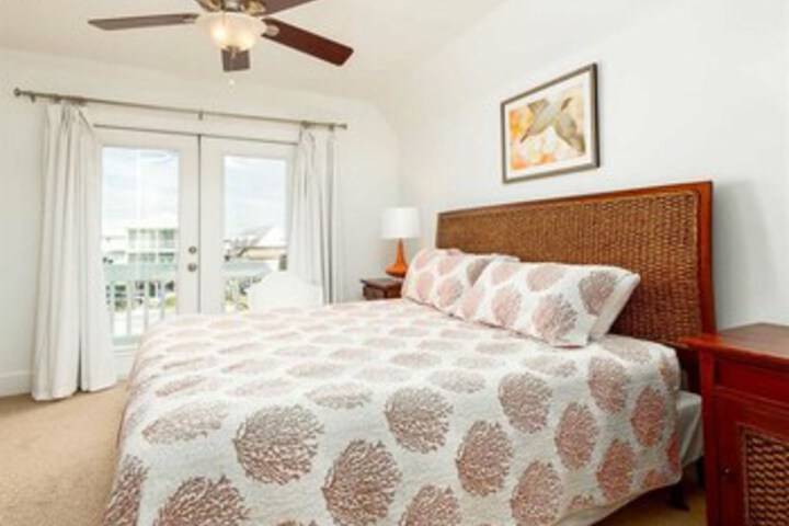 Room 26 of 26