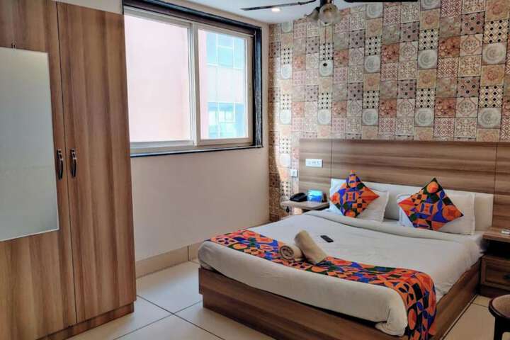 Room 7 of 49