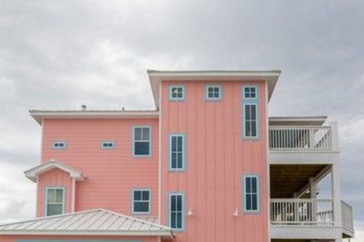 5BR 4 5BA Newly Built Luxury Beach House by RedAwning