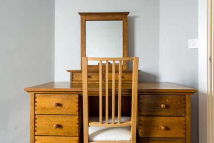 Room 10 of 21
