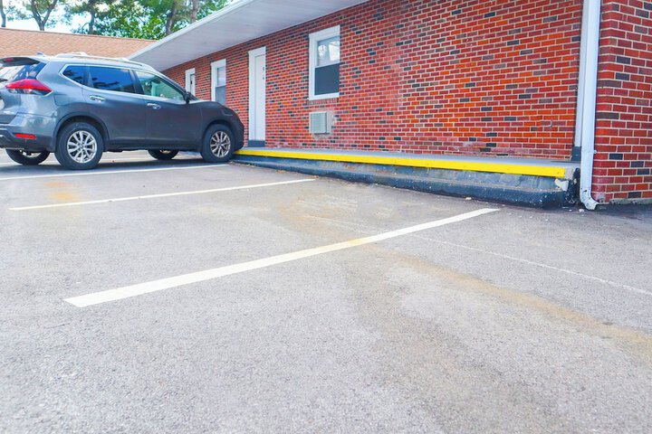 Property Grounds 22 of 26