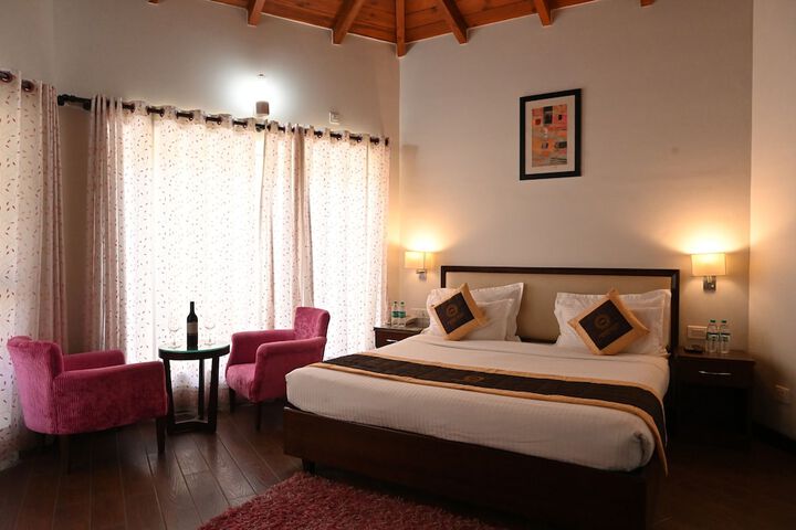 Room 10 of 63