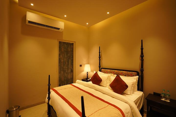 Room 67 of 256