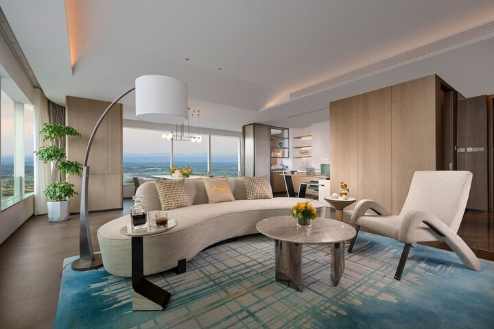Room 17 of 67