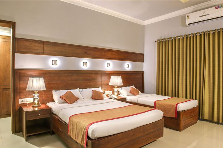 Room 38 of 65