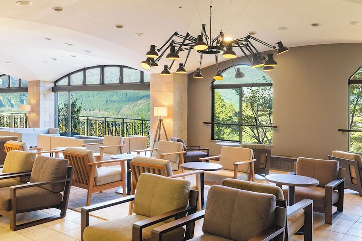 Hotel Interior 2 of 31