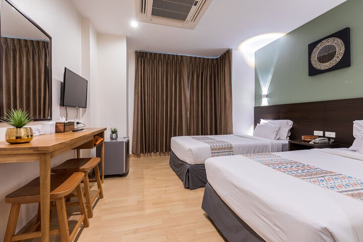 Room 18 of 29