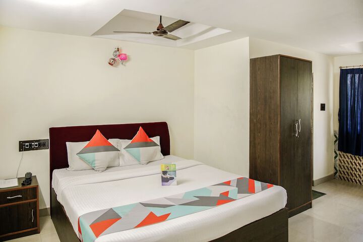 Room 9 of 21