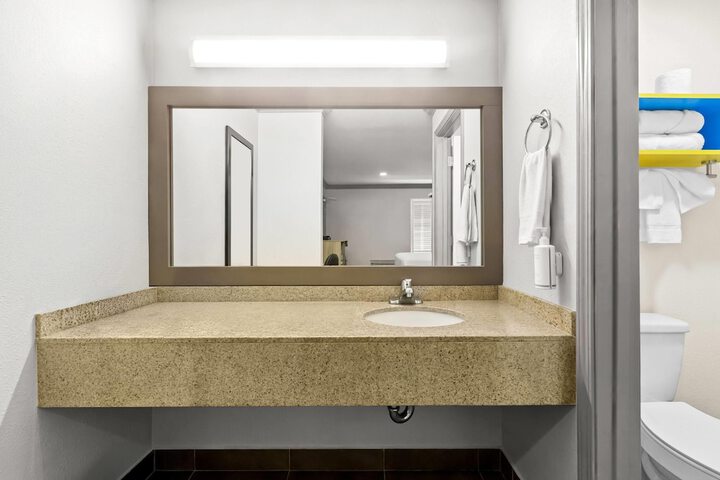 Clean Restrooms