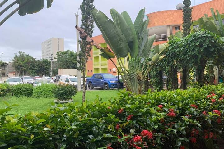 Hotel Exterior 15 of 18
