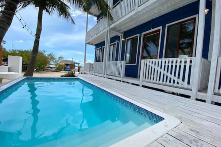 Pool 16 of 20