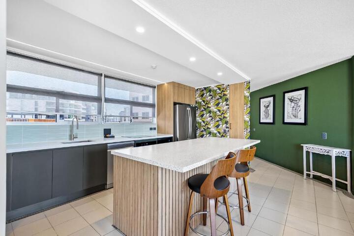General 10 of 23