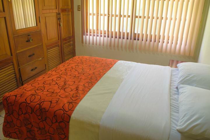 Room 14 of 39