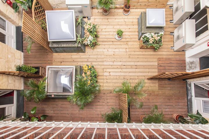 Terrace/Patio 29 of 42