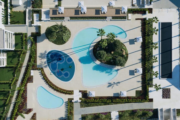 Pool 229 of 578