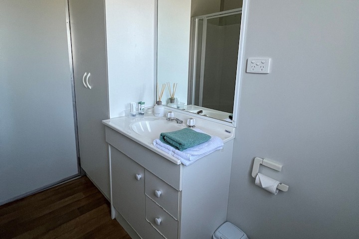 Room 46 of 73