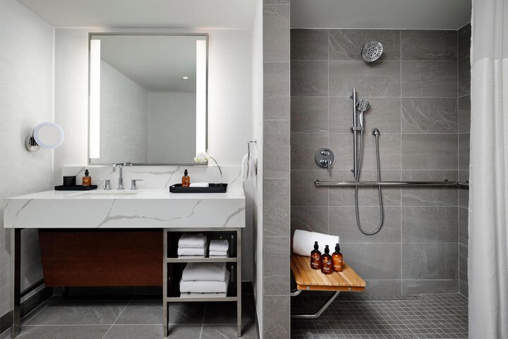 Bathroom shower