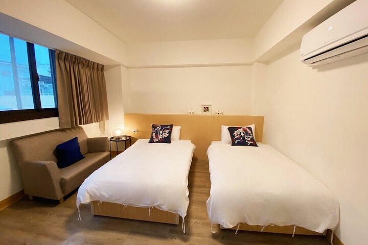 Room 9 of 55
