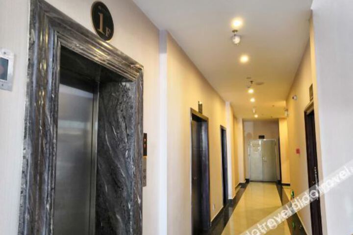 Hotel Interior 6 of 12