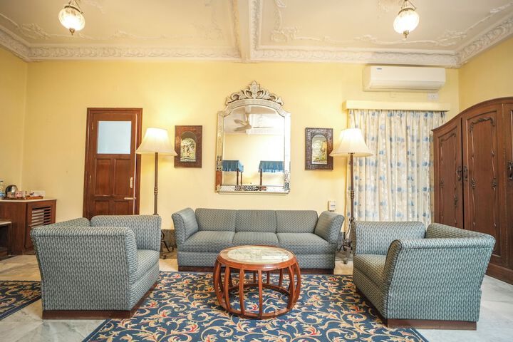 Room 44 of 135