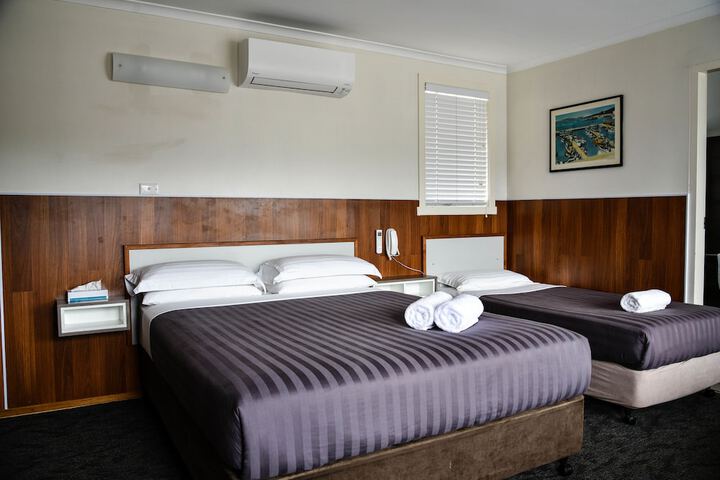 Room 19 of 46