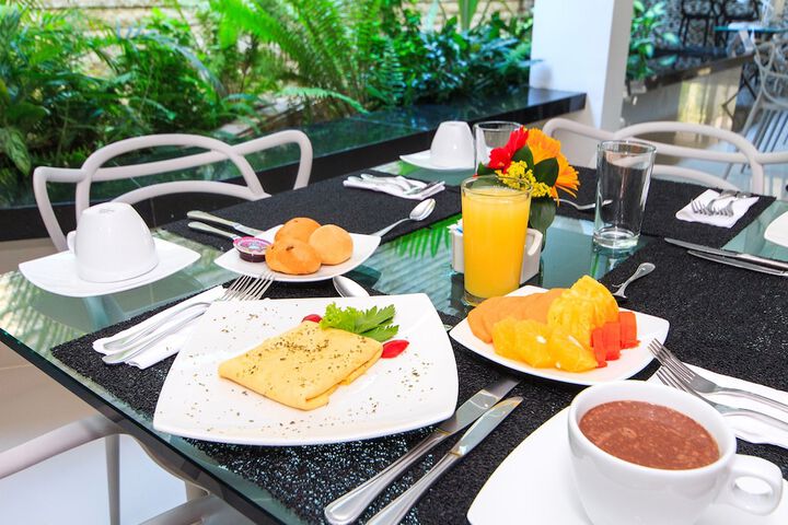 Breakfast meal
