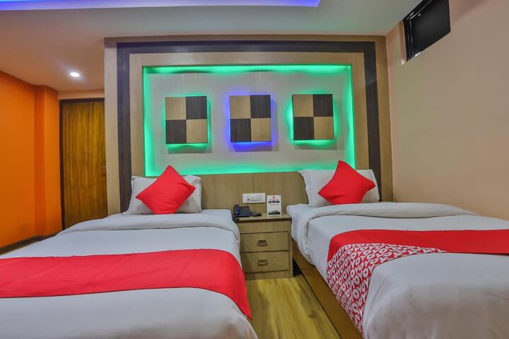 Room 9 of 84