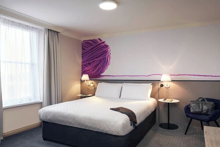 Room 8 of 31