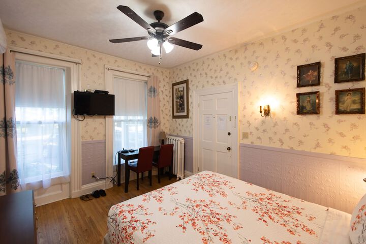 Room 14 of 71