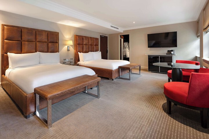Room 21 of 110