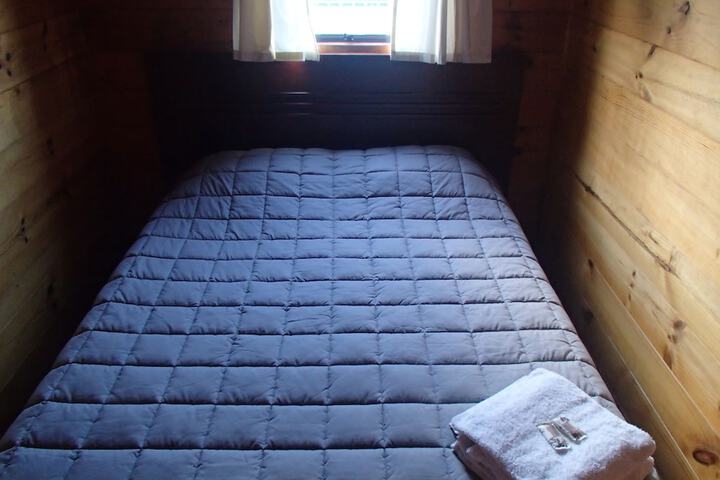 Room 9 of 50
