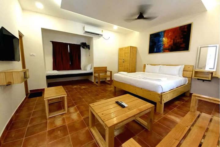 Room 17 of 54