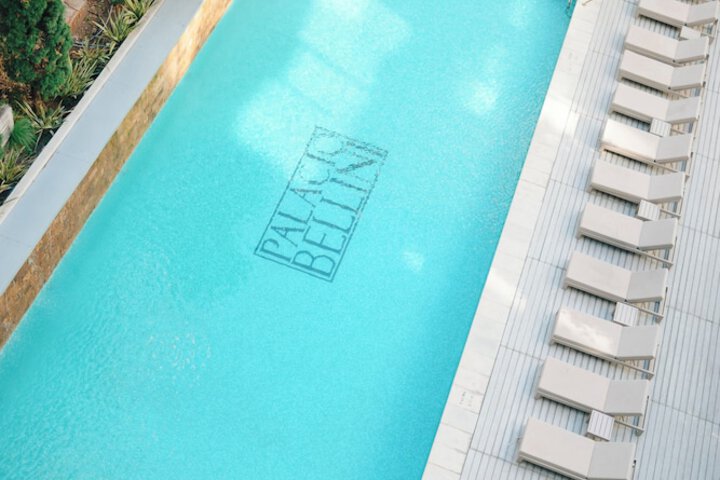 Hotel with Pool