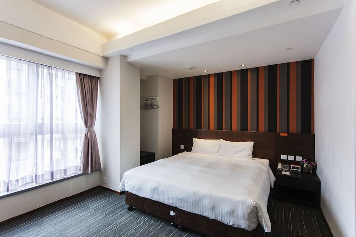Room 38 of 58