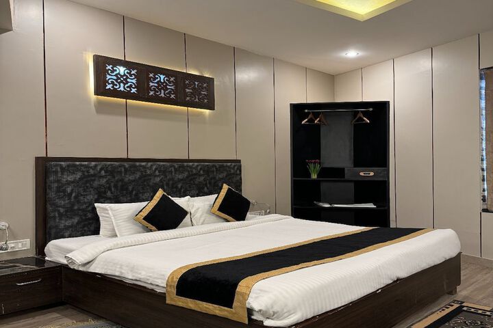 Room 14 of 69