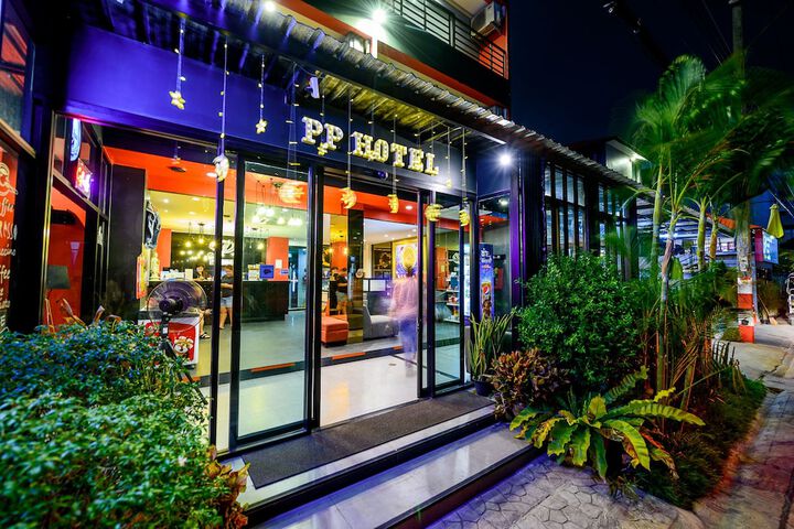 Hotel 147 of 181