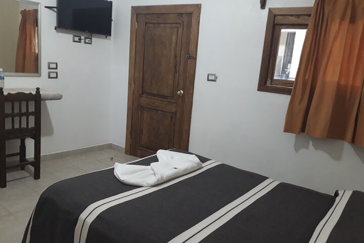 Room 19 of 142