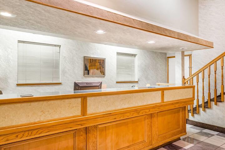 Hotel Interior 4 of 25