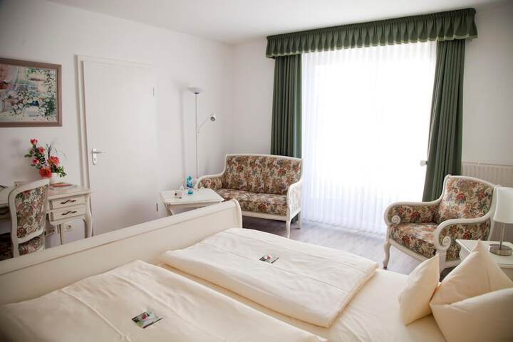 Room 16 of 58